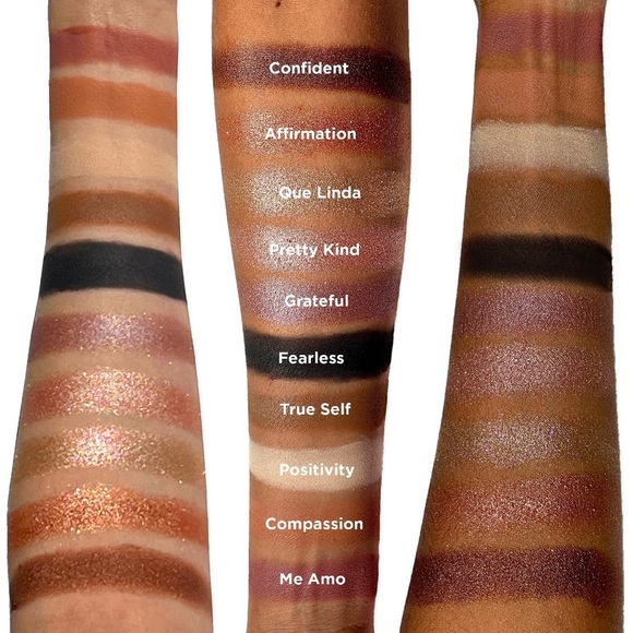 Dominique Essential Palette - Picture 8 of 13